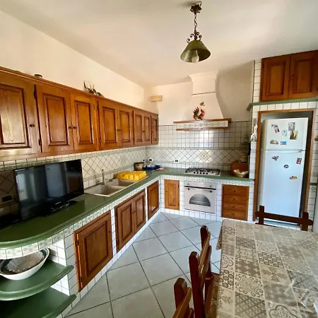 Le Residenze Di Dolores Apartment *
