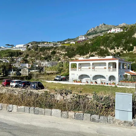 Le Residenze Di Dolores Apartment